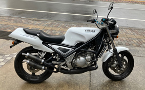 YAMAHA R1-Z 3XC