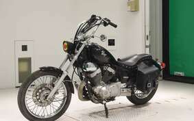 YAMAHA VIRAGO 250 3DM