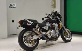 HONDA X4 LD 2003 SC38