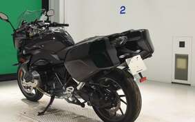 BMW R1250RS PREMIUM LINE 2021 0J81