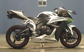 HONDA CBR600RR GEN 3 2007 PC40