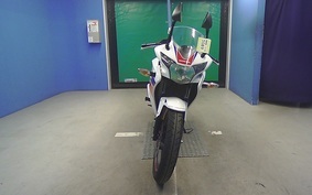 HONDA CBR125R JC50