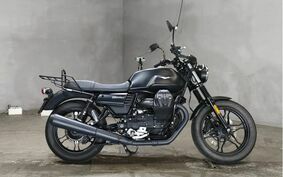 MOTO GUZZI V7 STONE 3 2018 LD