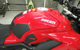 DUCATI STREETFIGHTER V4 S 2020