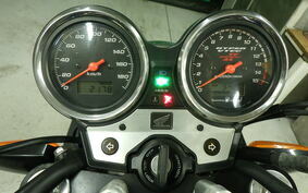 HONDA CB400SF VTEC SPEC 2 2003 NC39