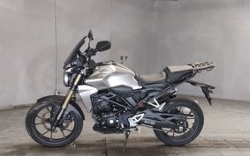 HONDA CB250R MC52