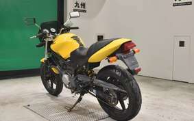 HONDA VTR 250 MC33