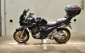 SUZUKI BANDIT 1200 SA 2007 GV79A