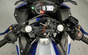 YAMAHA YZF-R25 RG10J