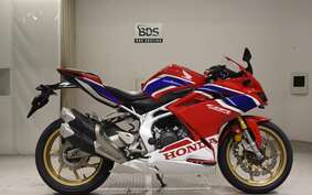 HONDA CBR250RR A MC51