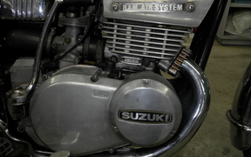 SUZUKI GT380 1977 GT380B