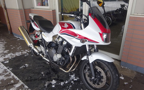 HONDA CB1300SB SUPER BOLDOR 2011 SC54