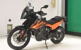 KTM 890 ADVENTURE	 2022