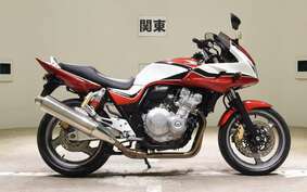 HONDA CB400 SUPER BOLDOR VTEC 2008 NC42