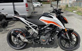 KTM 390 DUKE 2024 JPJ40