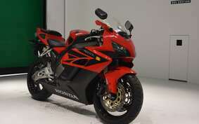 HONDA CBR1000RR 2004 SC57