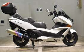 HONDA SILVER WING 400 GT Type 2015 NF03