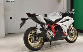 HONDA CBR250RR A MC51