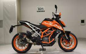 KTM 390 DUKE 2017 JPJ40