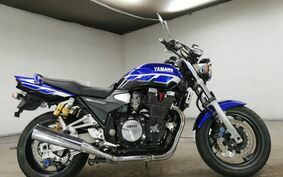 YAMAHA XJR1300 2000 RP03J