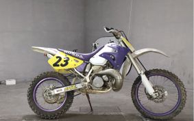 HONDA CRM250R MD24
