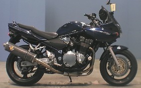 SUZUKI BANDIT 1200 S 2001 GV77A