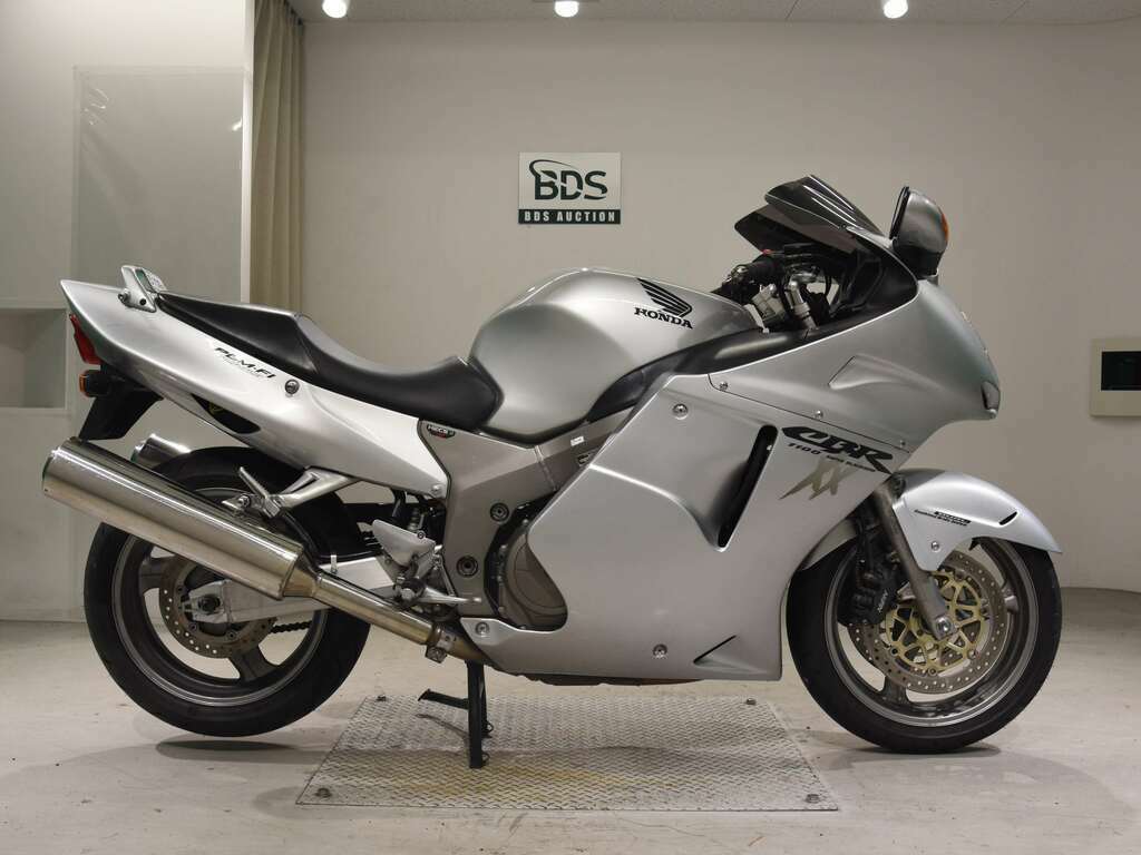 Honda cbr1100xx Blackbird 2002