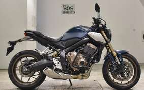 HONDA CB650R 2021 RH03