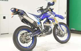 YAMAHA WR250R DG15J