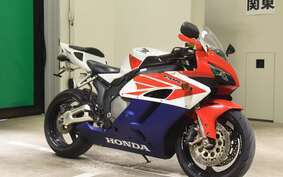 HONDA CBR1000RR 2005 SC57