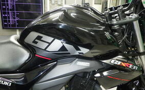 SUZUKI GIXXER 150 NG4BG