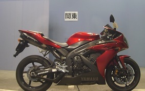 YAMAHA YZF-R1 2004 RN13