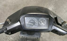 SUZUKI ADDRESS V100 CE11A