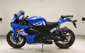 SUZUKI GSX-R750 2015 C4111