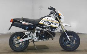 KAWASAKI KSR110 2005 KL110A