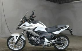 HONDA NC750X 2017 RC90