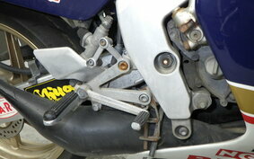 HONDA NSR250R MC18