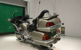 HONDA GL 1800 GOLD WING 2004 SC47