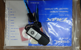 YAMAHA T-MAX 560 TECHMAX ABS 2020 SJ19J