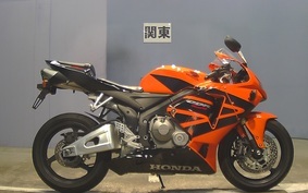 HONDA CBR600RR GEN 2 2006 PC37