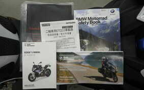 BMW S1000R M PACKAGE 2022 0E51