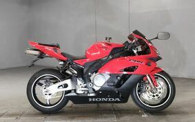 HONDA CBR1000RR 2004 SC57