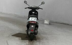 SUZUKI ADDRESS V100 CE11A