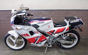 YAMAHA FZR250 2KR