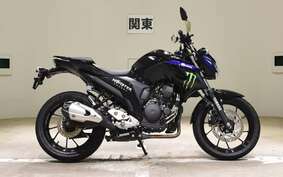 YAMAHA FZ25 RG42