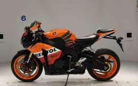 HONDA CBR1000RR Gen. 2 2008 SC59