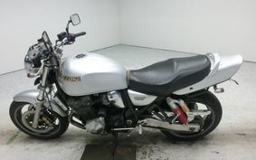 SUZUKI INAZUMA 1200 (GSX1200) 1999 GV76A