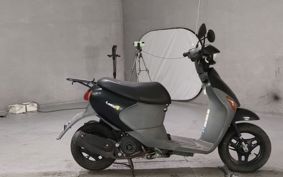 SUZUKI LETS4 CA45A