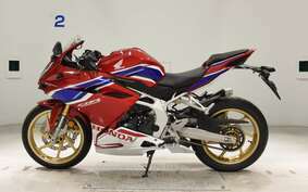 HONDA CBR250RR A MC51