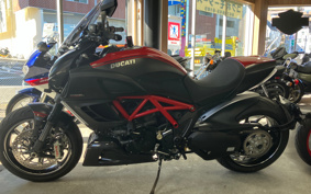 DUCATI  DUCATI DIAVEL 2011 ZDMG100ABBB